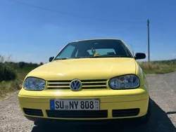 Gelb Gebraucht 2001 VW Golf Cabriolet Edition Cabrio | 3.695 € (Superpreis)