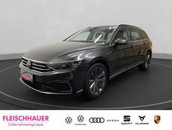 Grau Gebraucht 2022 VW Passat GTE Kombi | 23.790 € (Fairer Preis)