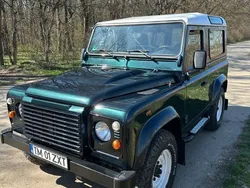 Grün Gebraucht 2014 Land Rover Defender SE SUV | 32.900 €