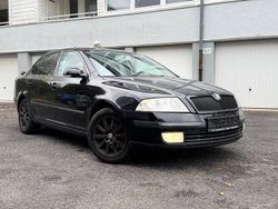 Schwarz Gebraucht 2009 Skoda Octavia Ambiente Limousine | 3.199 € (Fairer Preis)