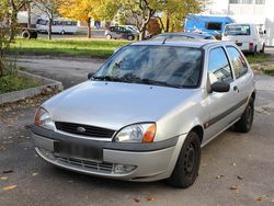 Silber Gebraucht 2000 Ford Fiesta Kleinwagen | 489 €