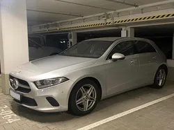 Silber Gebraucht 2018 Mercedes A200 Kleinwagen | 16.500 € (Guter Preis)