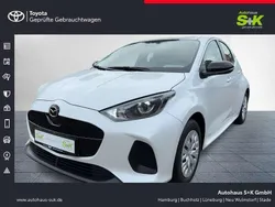 Northern white pearl (weiß) Gebraucht 2024 Mazda 2 Prime-Line Limousine | 19.480 € (Guter Preis)