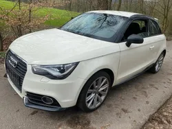 Weiß Gebraucht 2011 Audi A1 Kleinwagen | 7.700 € (Guter Preis)