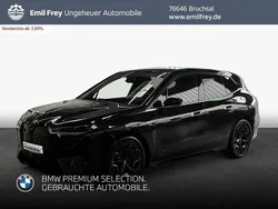 Saphirschwarz metallic Gebraucht 2024 BMW iX SUV | 52.490 € (Superpreis)