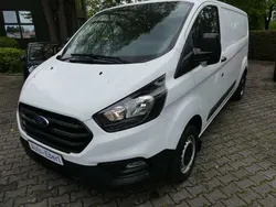 Weiß Gebraucht 2023 Ford Transit Custom Van | 21.995 €