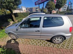 Silber Gebraucht 2001 VW Polo Kleinwagen | 700 € (Guter Preis)