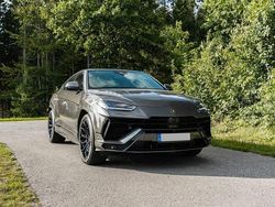 Grigio keres metallic (metallic) Gebraucht 2024 Lamborghini Urus SUV | 319.900 € (Fairer Preis)