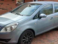 Blau Gebraucht 2008 Opel Corsa Kleinwagen | 1.800 € (Fairer Preis)