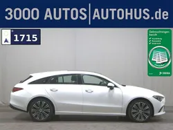 Weiss Gebraucht 2020 Mercedes CLA200 Shooting Brake Kombi | 22.980 € (Guter Preis)