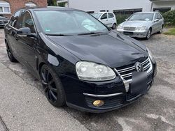 Schwarz Gebraucht 2008 VW Jetta Sportline Limousine | 5.900 € (Etwas zu teuer)
