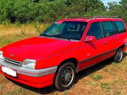 Rot Gebraucht 1991 Opel Kadett Club Kombi | 5.900 €