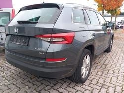 Quarz grau metallic quarz grau metallic Gebraucht 2019 Skoda Kodiaq Style SUV | 25.598 € (Etwas zu teuer)