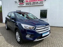 Blau Gebraucht 2018 Ford Kuga Trend SUV | 12.950 € (Guter Preis)