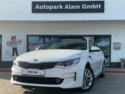 Weiß Gebraucht 2017 Kia Optima Edition 7 Kombi | 17.950 € (Teuer)