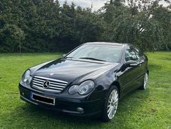 Schwarz Gebraucht 2001 Mercedes CL180 Coupé | 4.200 € (Etwas zu teuer)