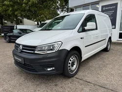 Weiß Gebraucht 2018 VW Caddy Maxi Van / Kleinbus | 12.990 €