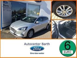 Silber Gebraucht 2021 Ford Focus Cool & Connect Kombi | 16.490 € (Fairer Preis)