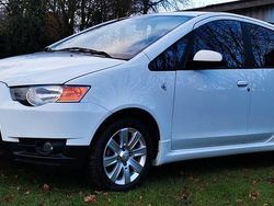 Weiß Gebraucht 2013 Mitsubishi Colt Kleinwagen | 3.890 € (Guter Preis)