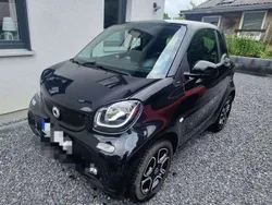 Schwarz Gebraucht 2018 Smart ForTwo Coupé Prime Kleinwagen | 13.999 € (Fairer Preis)