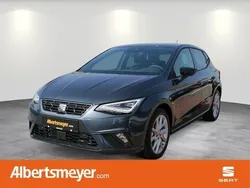 Grau Neu 2024 Seat Ibiza FR Limousine | 23.489 € (Teuer)
