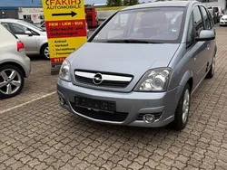 Silber Gebraucht 2009 Opel Meriva Innovation Van / Kleinbus | 5.490 € (Etwas zu teuer)