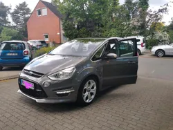 Andere außenfarben Gebraucht 2013 Ford S-MAX Titanium S Van / Kleinbus | 14.000 € (Teuer)