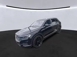 Deep black perleffekt Gebraucht 2022 VW Touareg Elegance SUV | 47.889 € (Guter Preis)