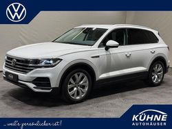 Weiß, Gebraucht 2020 VW Touareg Basis SUV | 42.150 € (Fairer Preis)