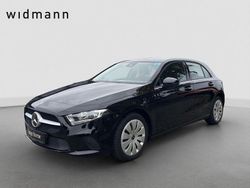 Unilack nachtschwarz Gebraucht 2022 Mercedes A250 Limousine | 23.850 € (Superpreis)