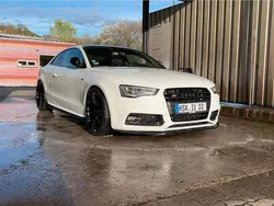 Weiß Gebraucht 2015 Audi S5 Coupé | 26.999 €