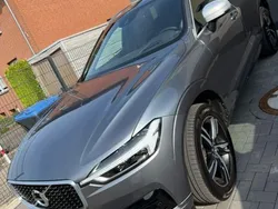 Grau Gebraucht 2018 Volvo XC60 R-Design SUV | 28.500 € (Fairer Preis)