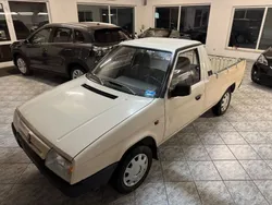 Beige Gebraucht 1993 Skoda Favorit | 1.998 €