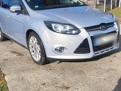 Andere farben Gebraucht 2011 Ford Focus Limousine | 4.100 € (Guter Preis)