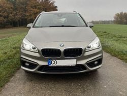 Beige Gebraucht 2016 BMW 218 Active Tourer Advantage Van / Kleinbus | 9.980 € (Guter Preis)