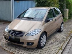 Gold Gebraucht 2008 Mercedes A150 Kleinwagen | 3.498 € (Guter Preis)