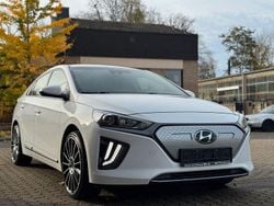 Weiß Gebraucht 2021 Hyundai Ioniq Basis Kleinwagen | 15.450 € (Superpreis)