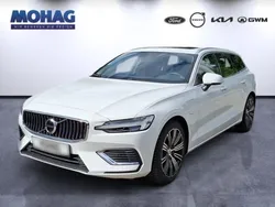 Weiss Gebraucht 2021 Volvo V60 Inscription Kombi | 32.490 € (Fairer Preis)