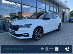 Moonweiss metallic Neu 2025 Skoda Fabia Monte Carlo Limousine | 22.490 € (Fairer Preis)