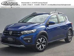 Blau Gebraucht 2021 Dacia Sandero Comfort Kleinwagen | 14.990 € (Fairer Preis)