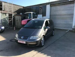 Grau Gebraucht 2006 VW Sharan Trendline Van / Kleinbus | 4.000 € (Etwas zu teuer)