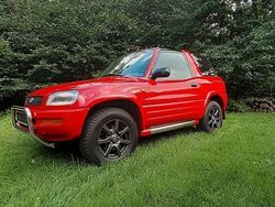 Rot Gebraucht 1997 Toyota RAV4 SUV | 12.899 €