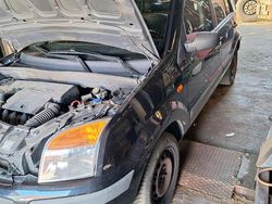 Schwarz Gebraucht 2008 Ford Fusion Kombi | 1.000 €