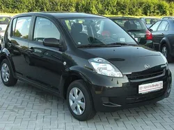 Schwarz Gebraucht 2008 Daihatsu Sirion Kleinwagen | 2.500 € (Fairer Preis)