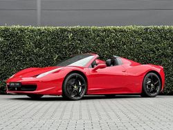 Rot Gebraucht 2015 Ferrari 458 Cabrio | 179.950 €