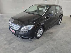 Schwarz Gebraucht 2011 Mercedes B180 Van / Kleinbus | 6.200 € (Fairer Preis)