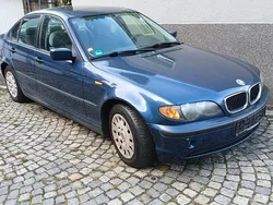 Blau Gebraucht 2004 BMW 316 Limousine | 1.950 € (Fairer Preis)