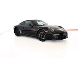 Schwarz Gebraucht 2018 Porsche 911 Carrera 4 GTS Coupé | 134.990 €
