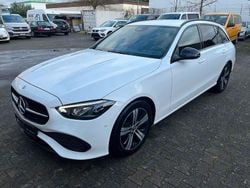 Weiß Gebraucht 2022 Mercedes C200 Avantgarde Limousine | 20.980 € (Fairer Preis)