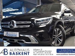 Schwarz/baltic black Gebraucht 2021 Mercedes GLC200 SUV | 30.970 € (Fairer Preis)